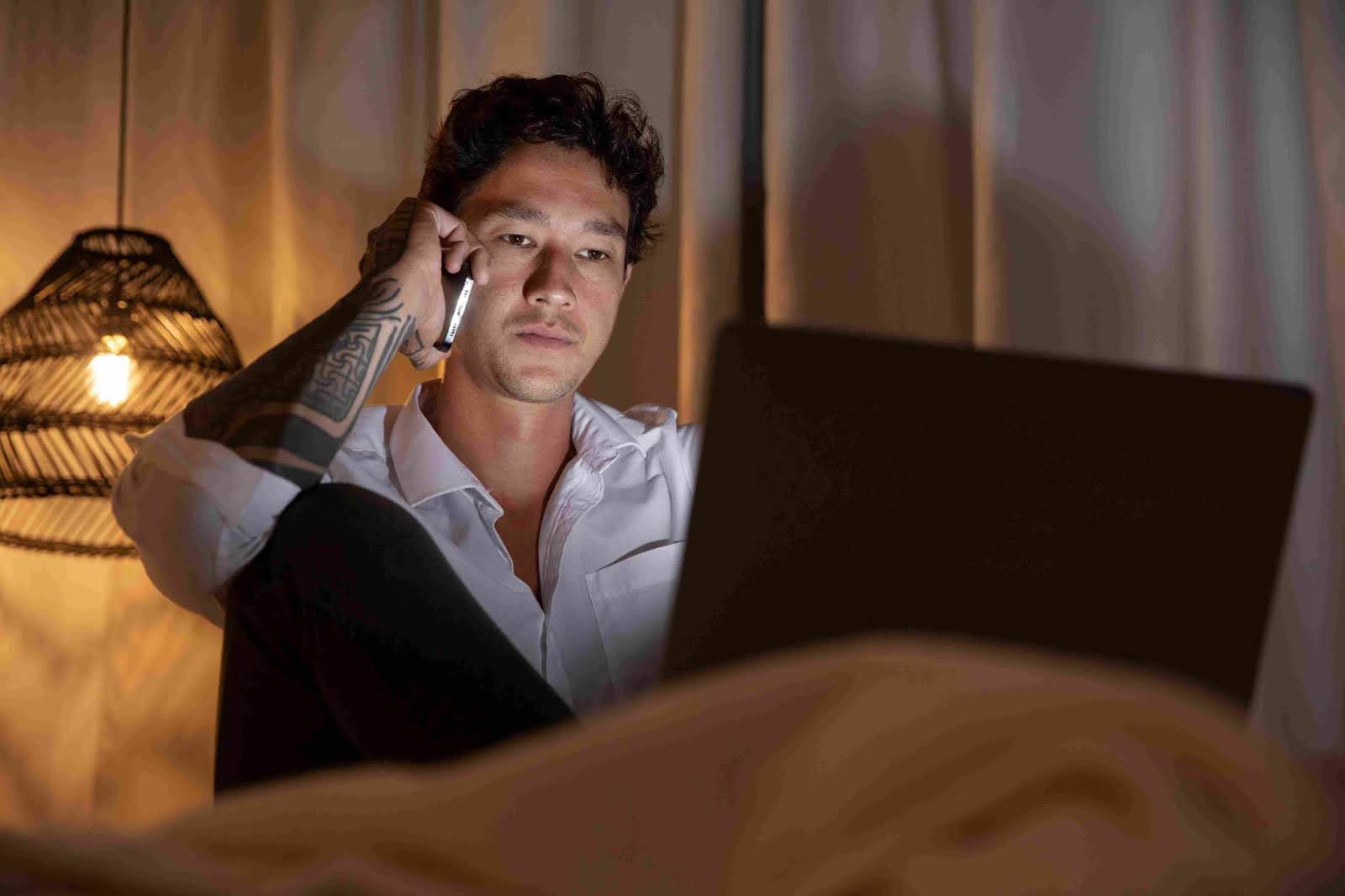 What Should You Do If You’re Being Stalked Online